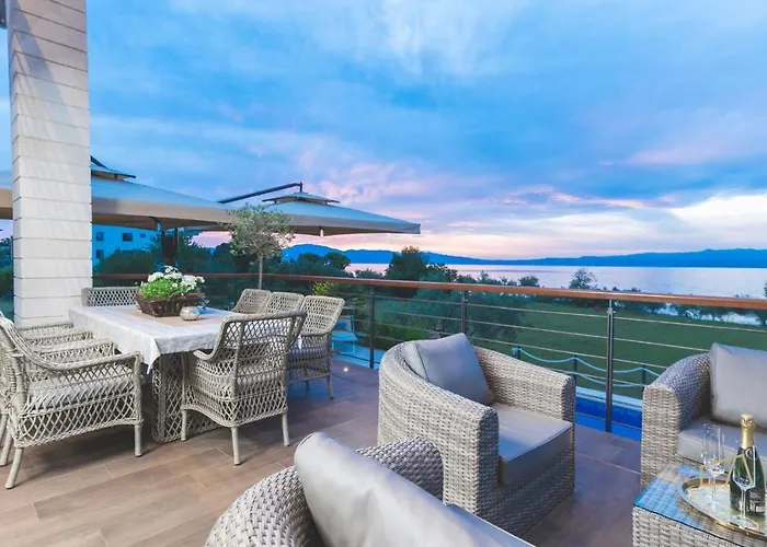 Vila Beachfront Marconica