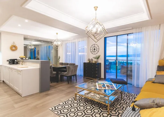 Vila Beachfront Marconica