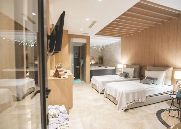 Beachfront Marconica *