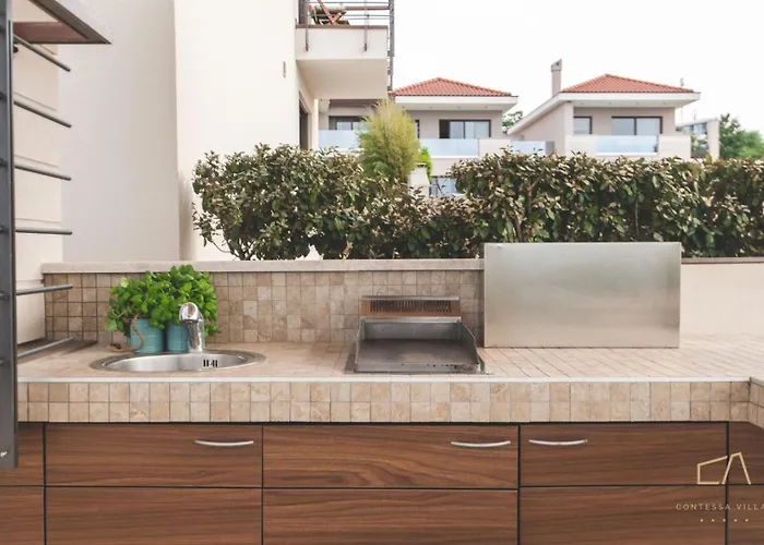 Vila Beachfront Marconica *